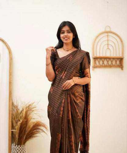 Brown Pure Silk Saree With Attractive Blouse Piece